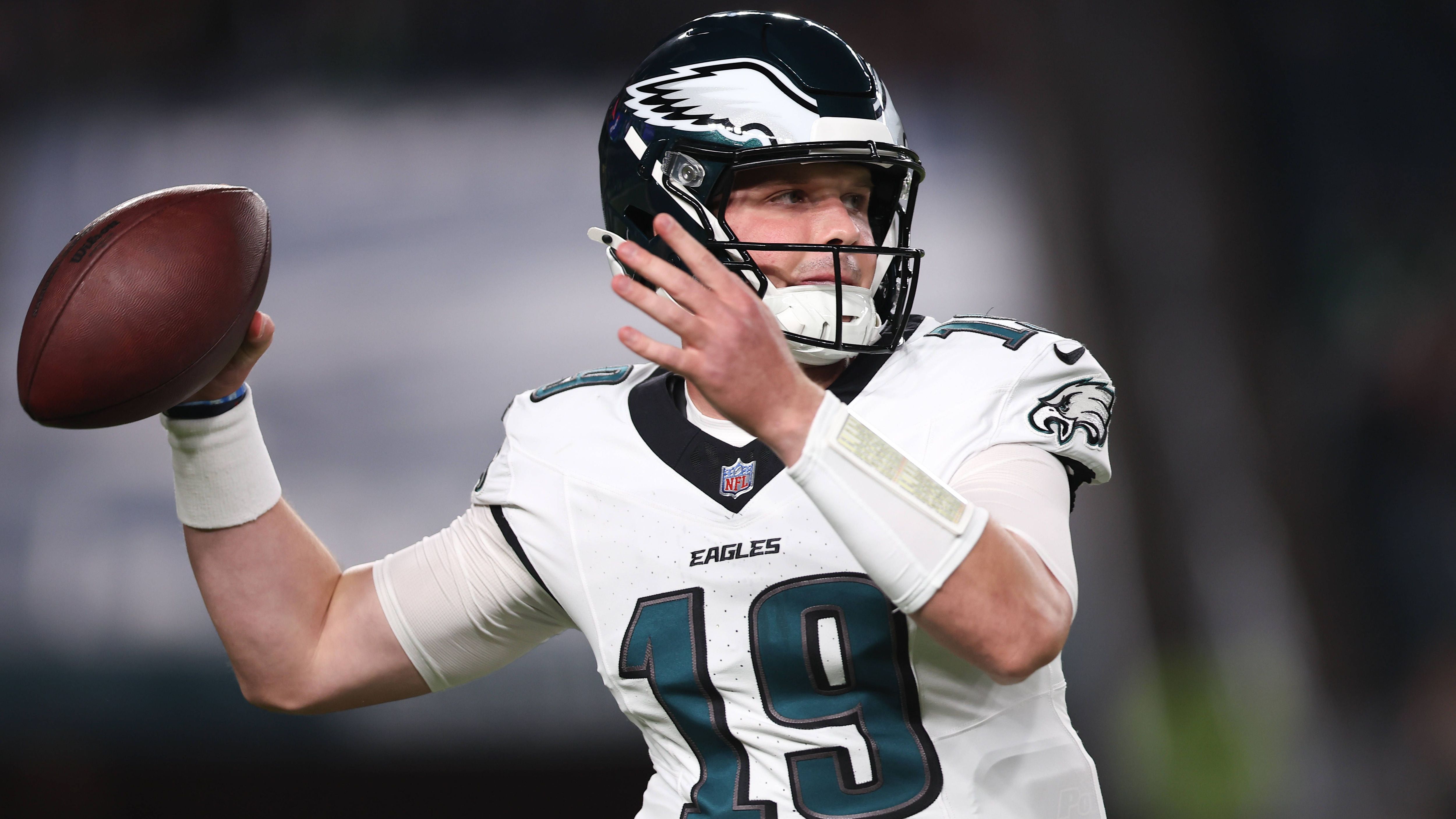 <strong>Kyle McCord (Philadelphia Eagles)</strong><br>Der Sechstrundenpick der Eagles erwischte einen rabenschwarzen Tag: Nur einer von fünf Pässen fand seinen Empfänger (acht Yards), dazu kam noch eine Interception.