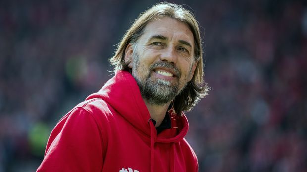 
                <strong>Platz 4 - Martin Schmidt (1. FSV Mainz 05)</strong><br>
                Anzahl Einwechslungen: Tore durch Einwechselspieler: 8Torbeteiligungen durch Einwechselspieler: 14
              