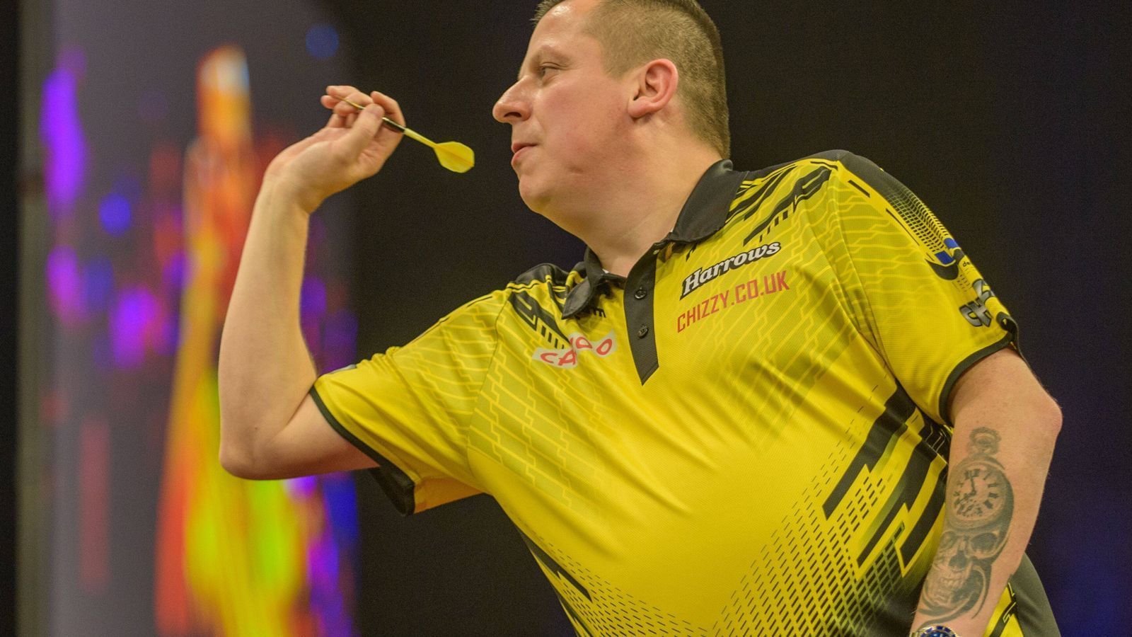 
                <strong>Platz 12: Dave Chisnall (England)</strong><br>
                Preisgeld: 369.000 Pfund (422.542 Euro)
              