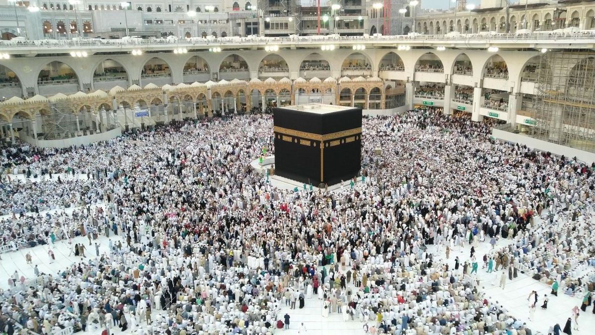 Islam Kaaba Gettyimages 1327489000