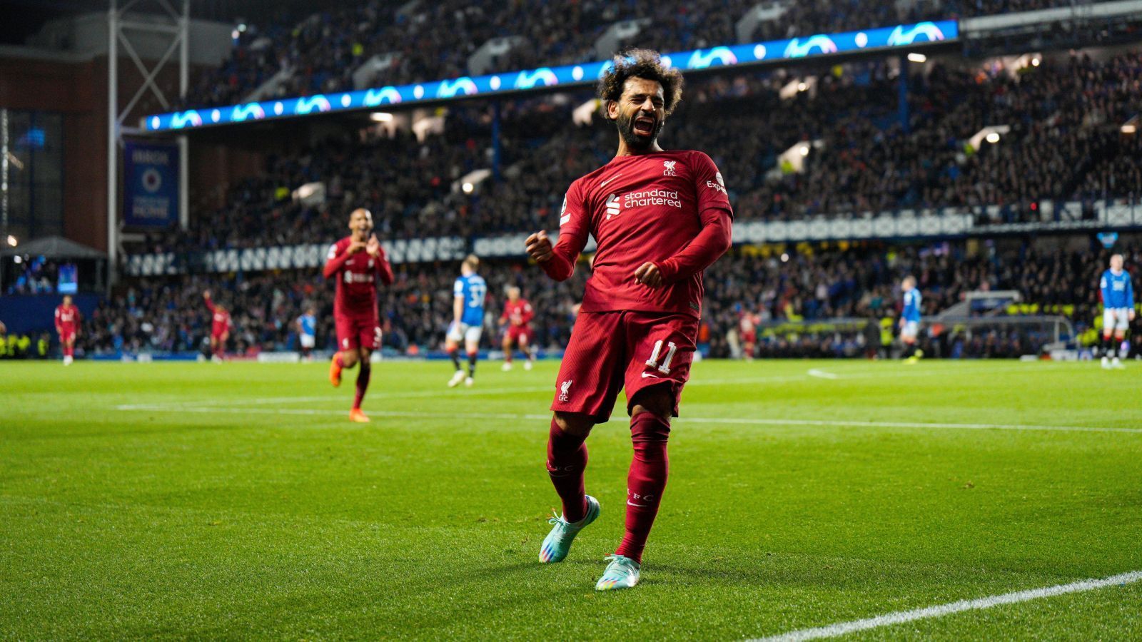 <strong>Nur sechs Minuten: Mo Salah erzielt schnellsten Hattrick der CL</strong><br>Mit 7:1 gewann der FC Liverpool 2022 bei den Glasgow Rangers. Überragender Mann war Mohamed Salah. Der Ägypter brauchte nur sechs Minuten und zwölf Sekunden für seinen Dreierpack, das ist neuer Rekord in der Champions League. Zudem benötigte er nur neun Ballaktionen für den Hattrick, ebenfalls Bestwert. (Quelle: twitter.com/OptaJoe)