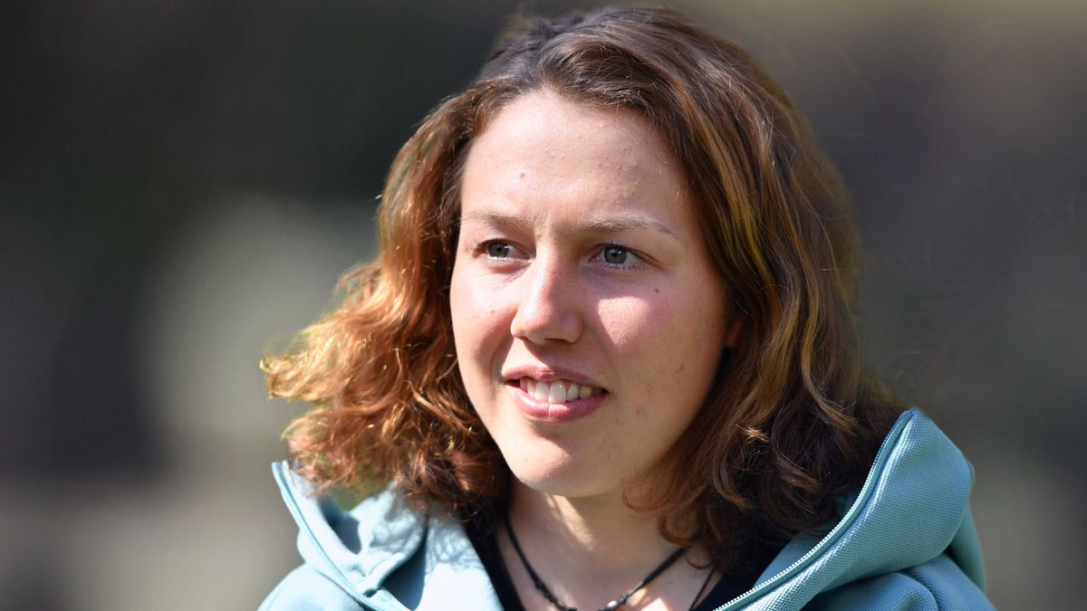 FOTOMONTAGE: Ex Biathletin Laura DAHLMEIER verunglueckt beim Bergsteigen schwer! ARCHIVFOTO; Einzelbild,angeschnittenes Einzelmotiv,Portraet,Portrait,PortrÊt. *** PHOTOMONTAGE Ex biathlete Laura D...