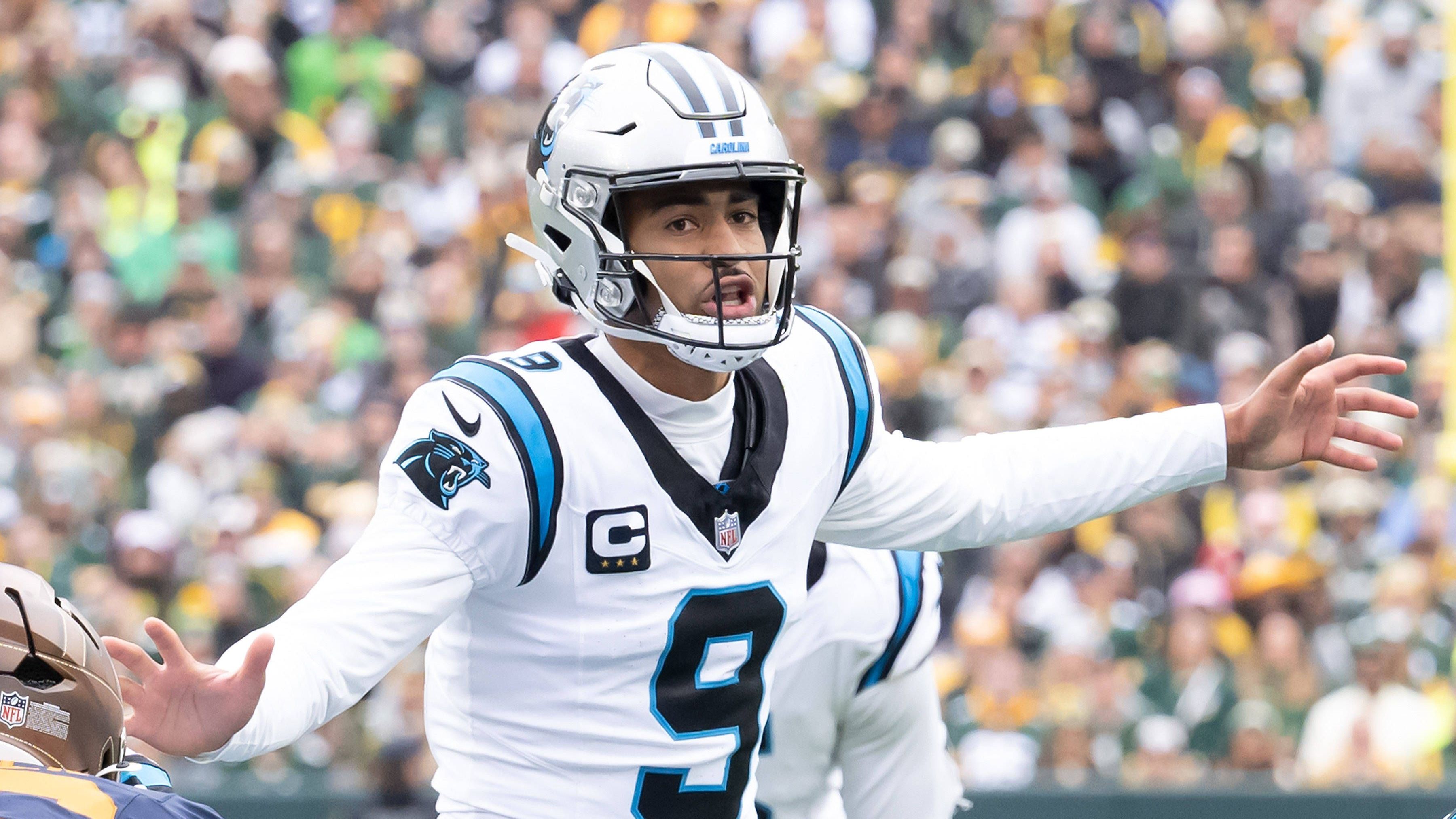 <strong>Carolina Panthers<br></strong>• Starter: Bryce Young (im Bild)<br>• Backup: Andy Dalton, Hendon Hooker