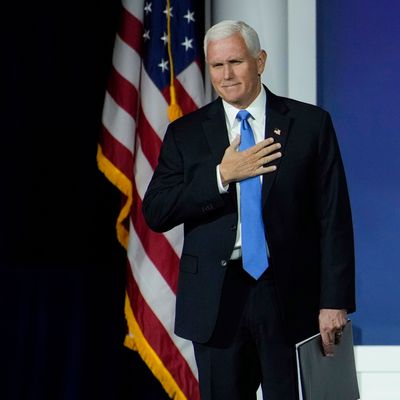 Mike Pence, ehmaliger Vizepräsident der USA, spricht bei einem jährlichen Treffen der Republican Jewish Coalition. 