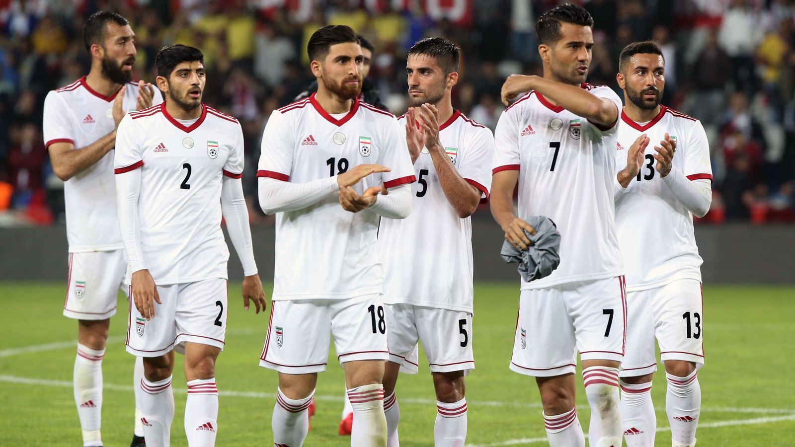 
                <strong>Iran (Gruppe B)</strong><br>
                Spitzname: "Team Melli" (Nationalmannschaft)
              