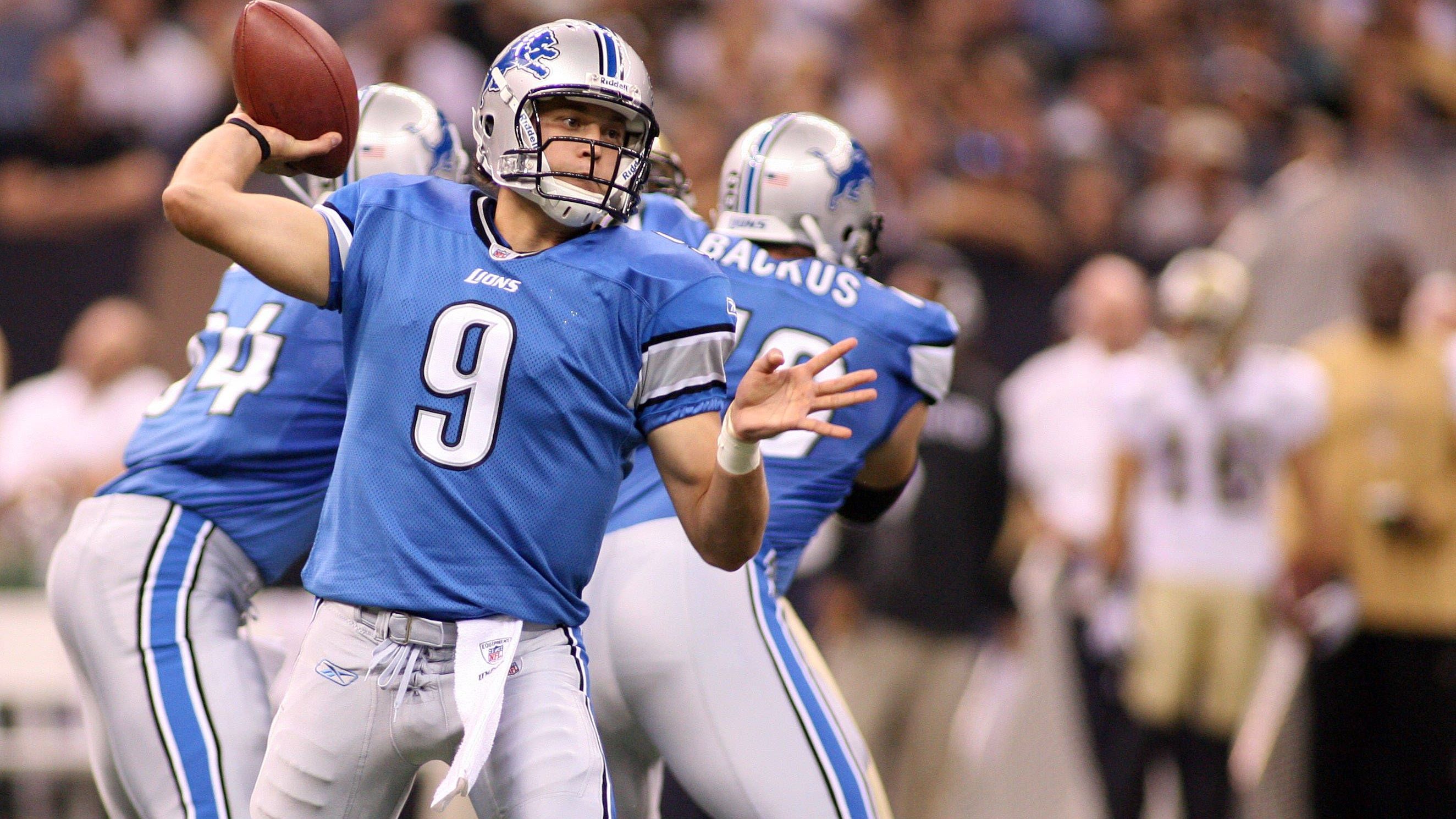 <strong>Platz 39: Matthew Stafford (damals Detroit Lions)</strong><br>Erster NFL-Start: Week 1, 2009 @ New Orleans Saints<br>Statistiken: 16/37, 205 Yards, 0 TD, 3 INT<br>QBR: 27,4