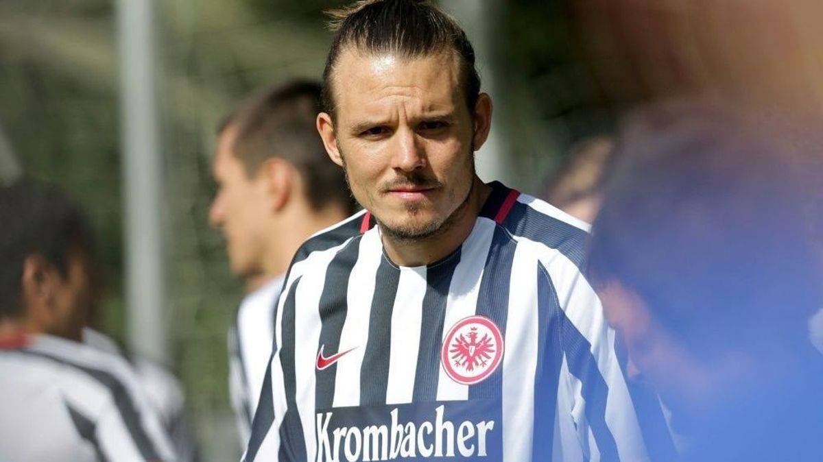 Tojäger Alex Meier droht gegen den FCB auszufallen