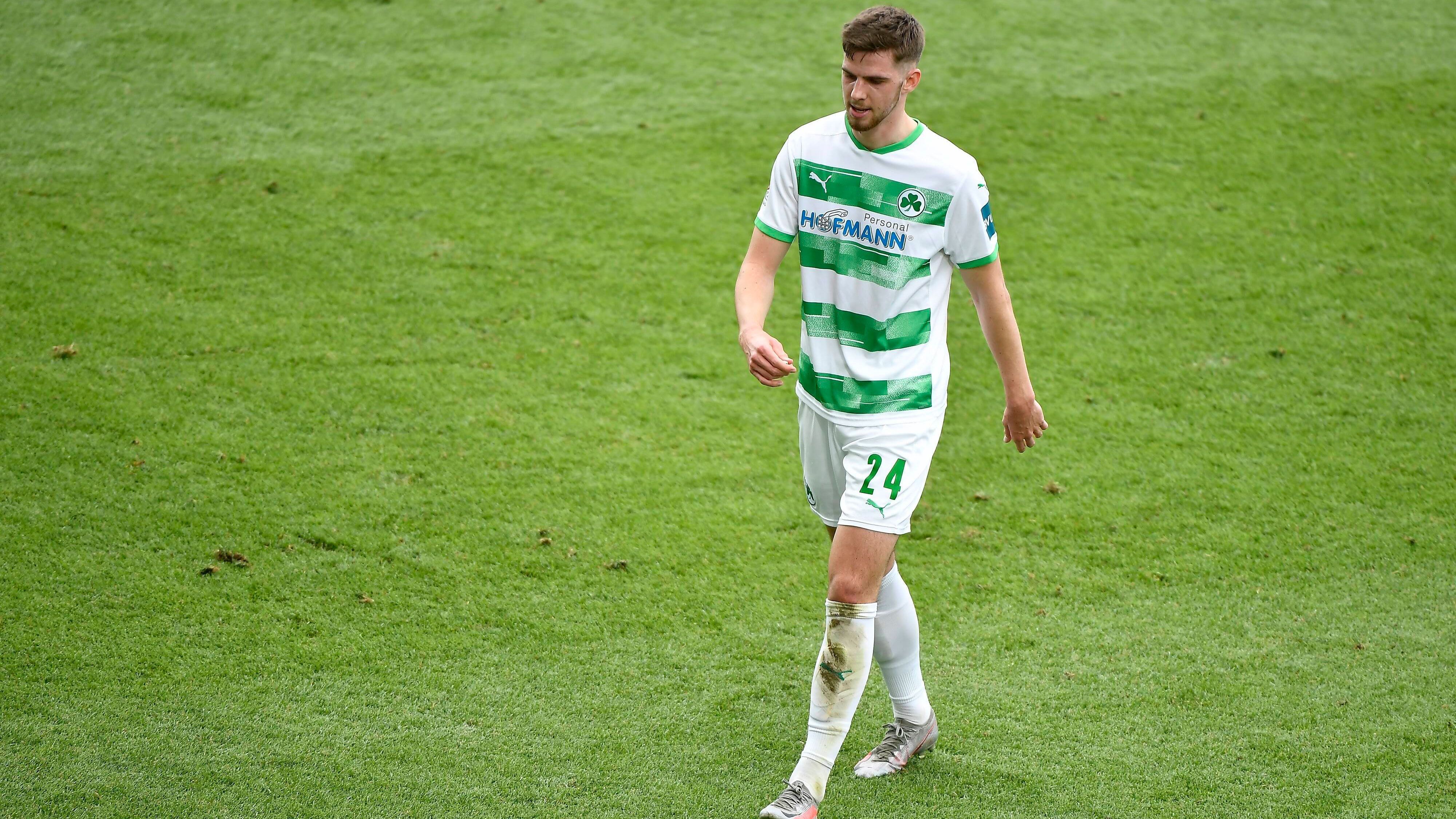 
                <strong>Anton Stach (SpVgg Greuther Fürth)</strong><br>
                Stach wechselte zur vergangenen Saison von den Amateuren des VfL Wolfsburg zu Greuther Fürth. Nach einer starken Saison, die mit dem Bundesliga-Ausstieg gekrönt wurde, deutet bisher alles darauf hin, dass der zentrale Mittelfeldspieler auch in der Spielzeit 2021/2022 für die Kleeblättern auflaufen wird, um das erste Mal in seiner Karriere in der Bundesliga zu spielen.
              