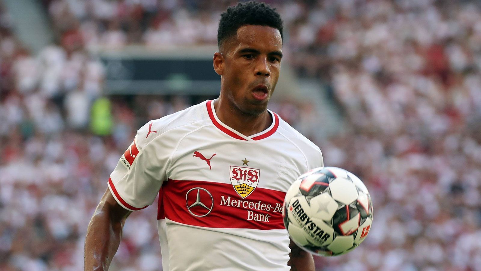 
                <strong>Platz 10: VfB Stuttgart</strong><br>
                Der VfB kann aus wenig sehr viel machen. Mit vielen 1:0-Siegen wären die Stuttgarter in der abgelaufenen Saison fast noch in die Europa League eingezogen. Doch auf Dauer wird das nicht reichen. Zwar haben sich die Stuttgarter mit Castro und Didavi auch für die Offensive gut verstärkt. Ob das allerdings zusammen mit dem argentinischen Stürmer Nicolas Gonzales für so viel mehr Torgefahr sorgt, darf bezweifelt werden. Mit dem Abstiegskampf haben die Schwaben aber trotzdem nichts zu tun.
              