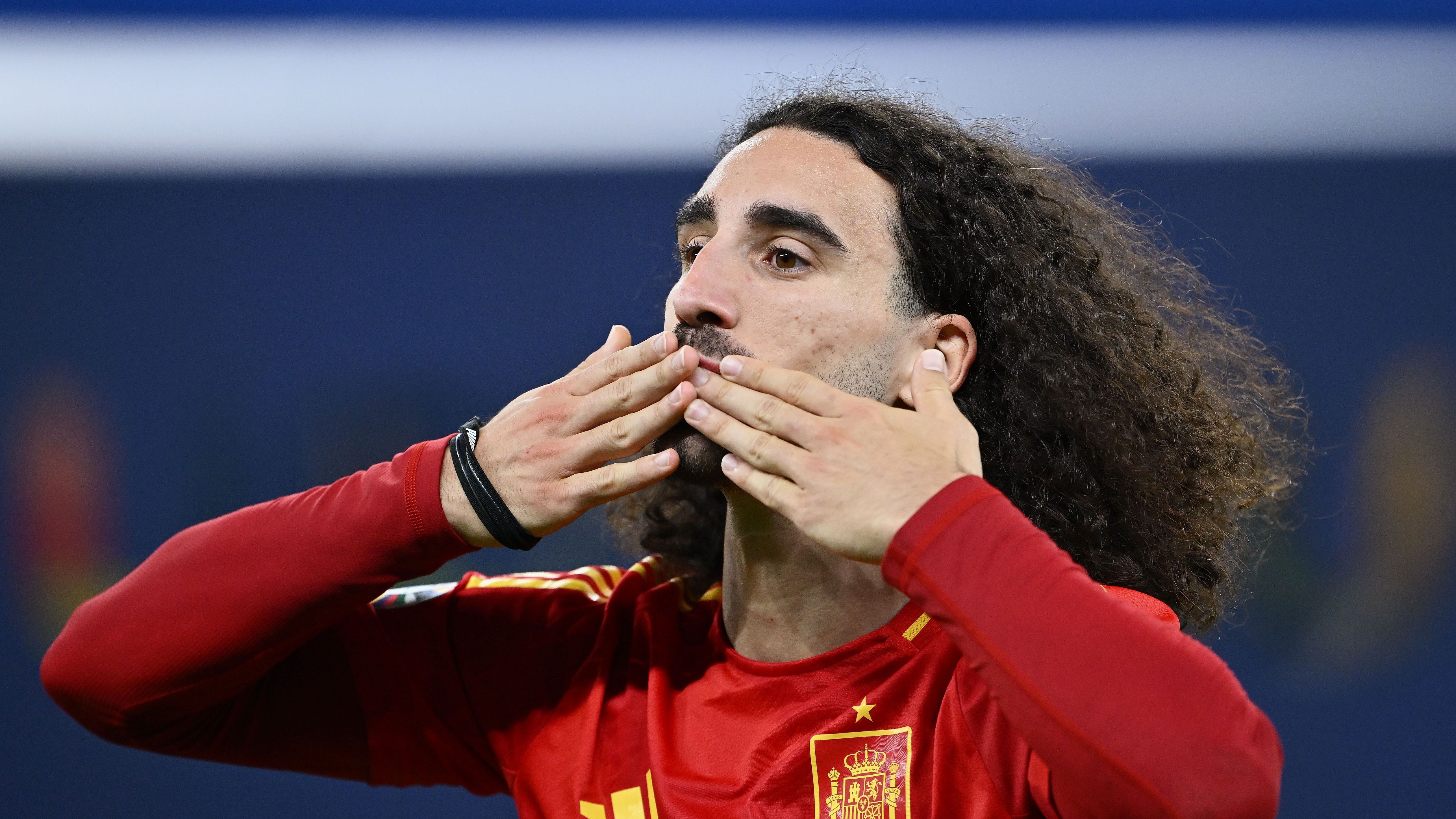 <strong>Marc Cucurella (Spanien/FC Chelsea) - plus 5 Mio. Euro</strong><br>- Position: Linksverteidiger<br>- Neuer Marktwert: 30 Millionen Euro