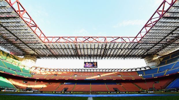 
                <strong>Platz 7: Giuseppe Meazza Stadion (Mailand)</strong><br>
                Platz 7: Giuseppe-Meazza-Stadion, Mailand. Inter Mailand und der AC Mailand teilen sich das Stadion, in dem 80.018 Zuschauer Platz finden können.
              