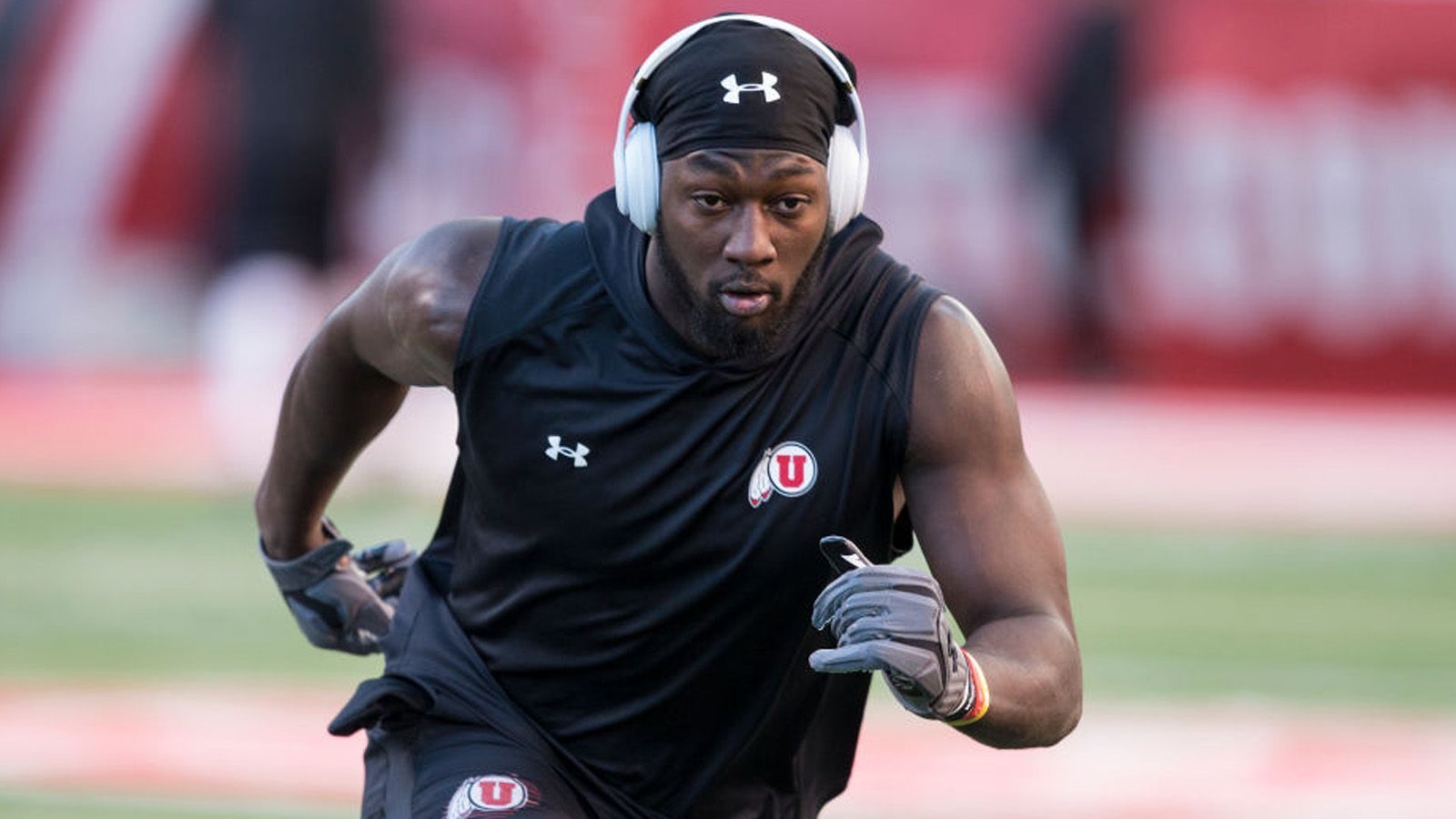 
                <strong>29. Pick: Kansas City Chiefs - Devin Lloyd (Utah), LB</strong><br>
                Der Plan wäre eigentlich ein Wide Receiver oder Cornerback, aber da Lloyd noch da ist, holen die Chiefs ihn.Die Draft Needs der Chiefs: WR, Edge, CB
              