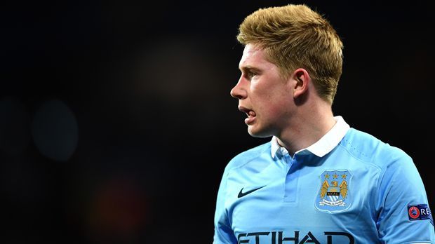 
                <strong>Kevin De Bruyne</strong><br>
                Kevin De Bruyne verriet "Goal.com", welche fünf Mitspielers in seinem Dream Team einer Kleinfeld-Mannschaft (Englisch: five-a-side team) stehen sollten. Wir zeigen euch die Auswahl des Belgiers.
              