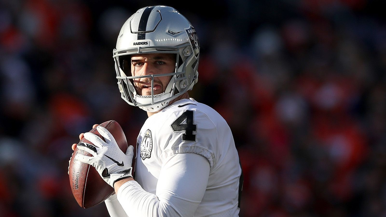 
                <strong>Las Vegas Raiders</strong><br>
                Derek Carr (QB), Rodney Hudson (C), Maliek Collins (DT), Nick Kwiatkowski (LB), Erik Harris (S), Kyle Wilber (LB)
              