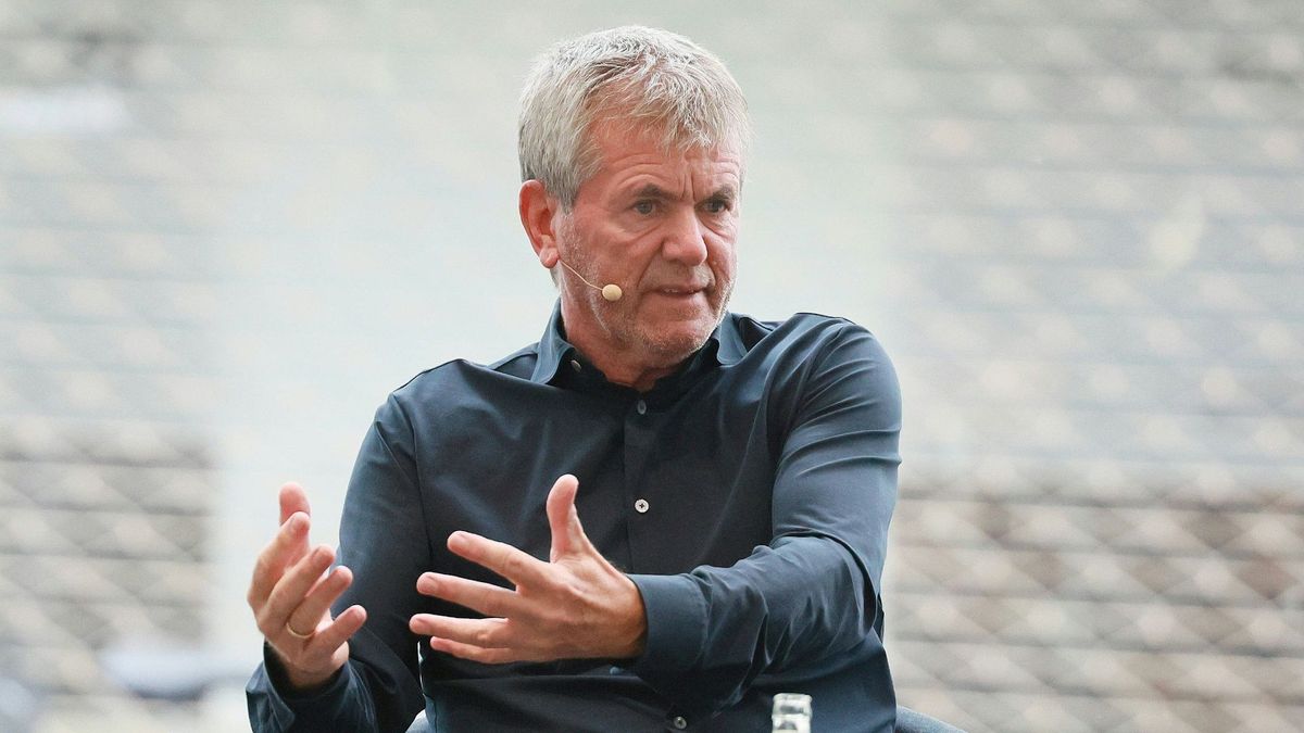 Kehrt er nochmal als Trainer zurück? Friedhelm Funkel