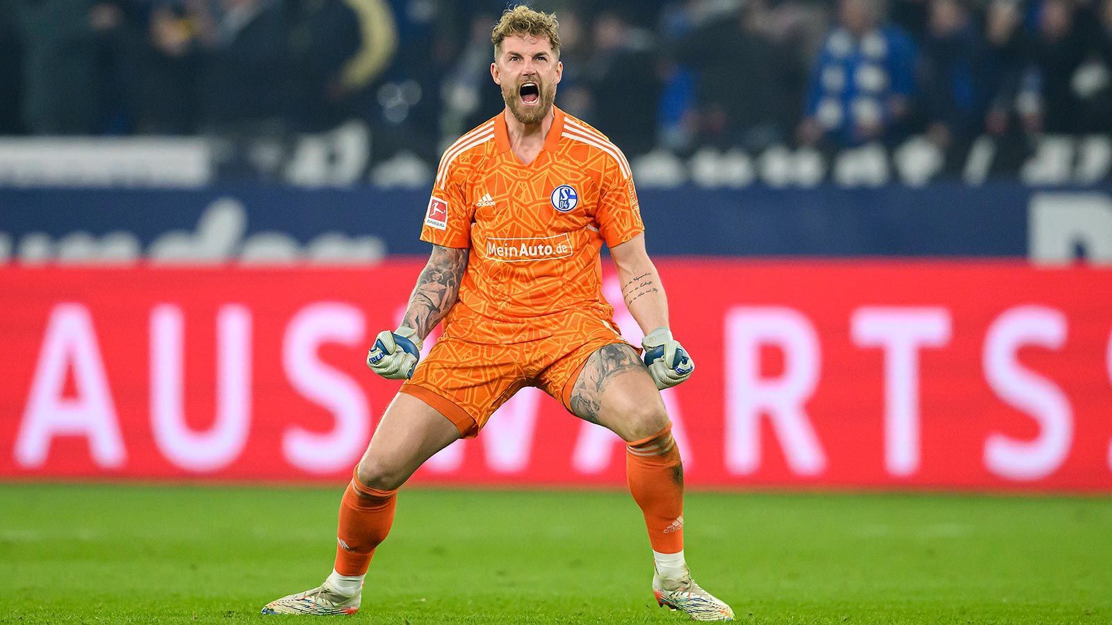 
                <strong>Platz 2: Ralf Fährmann</strong><br>
                &#x2022; Verein: FC Schalke 04 (Bundesliga)<br>&#x2022; fünf Weiße Westen in sieben Spielen<br>&#x2022; Quote: 71,4 Prozent<br>
              