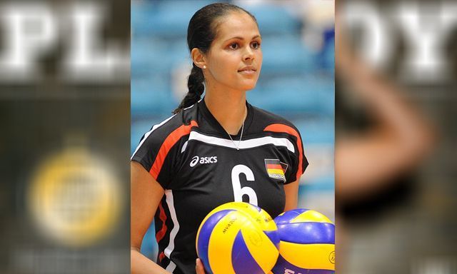 
                <strong>Kathy Radzuweit (Volleyball)</strong><br>
                Kathy Radzuweit komplettierte das deutsche Trio in der September-Ausgabe 2004.
              