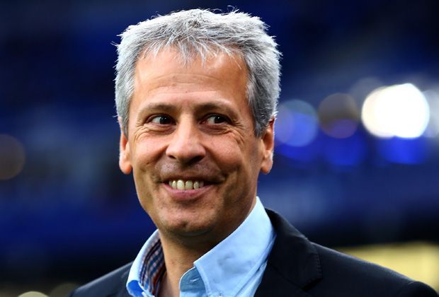 
                <strong>Trainer der Hinrunde: Lucien Favre</strong><br>
                Nach einer durchwachsenen Saison blüht Borussia Mönchengladbach wieder auf. Trainer Lucien Favre hat vor allem die Offensive umgekrempelt und scheint mit den Fohlen zum zweiten Mal binnen zwei Jahren den Sprung in die Champions League anzuvisieren. Der Schweizer ist Gladbachs Glücksgriff
              
