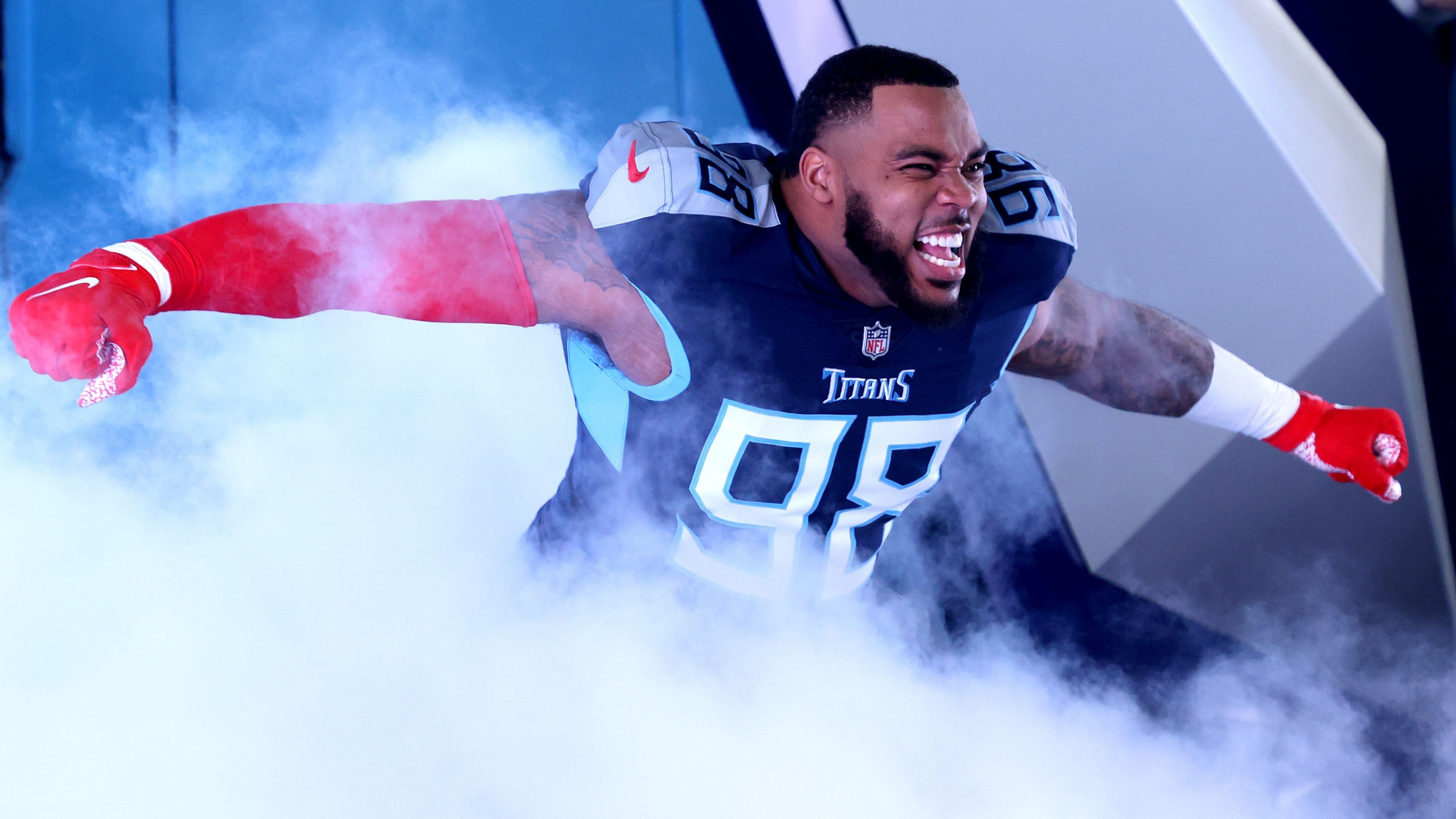 <strong>Platz 26: Tennessee Titans<br></strong>Abseits von Jeffery Simmons tummelt sich in der Defensive Line eine Reihe an ordentlichen Rotationsspielern, besonders gegen das Laufspiel dürften die Titans gewappnet sein. Im Pass Rush könnte es allerdings hapern. Die Linebacker-Position ist sehr dünn besetzt, die Secondary könnte überraschen. Viel hängt von der Gesundheit von Cornerback L'Jarius Sneed ab.