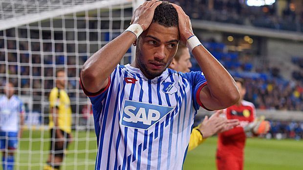 
                <strong>Jeremy Toljan (1899 Hoffenheim)</strong><br>
                Jeremy Toljan: Linksverteidiger sind bekanntlich rar. Toljan hat bereits diverse DFB-Nachwuchsteams durchlaufen, bei 1899 Hoffenheim wartet er noch auf den Durchbruch. Auch der kroatische Verband dürfte die Karriere des 21-Jährigen interessiert verfolgen, denn dort wäre Toljan aufgrund seines zweiten Passes durchaus eine Option.
              