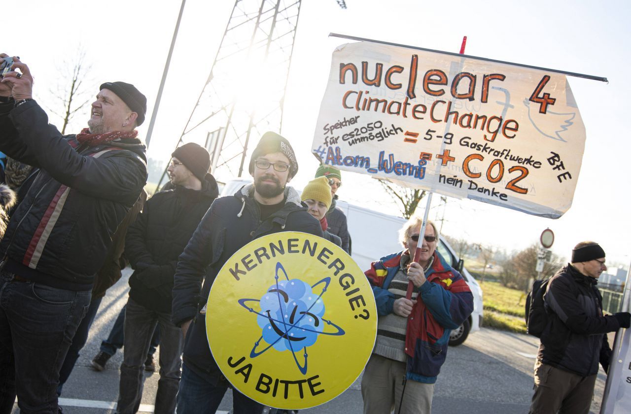 Kernenergie, ja, bitte: Pro-Atomkraft-Demo im Zeichen von Klimaschutz 2019 in Philippsburg.