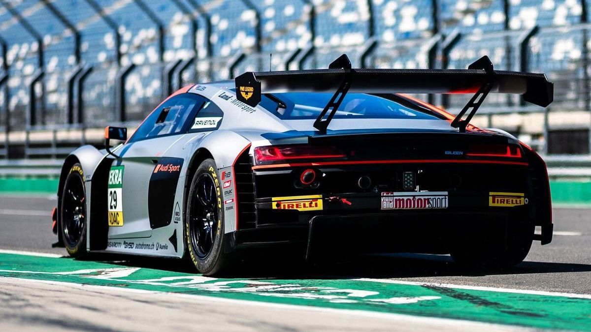 Der "Eileen"-Schriftzug im Audi-Heck verrät den Wagentausch bei Ricardo Feller