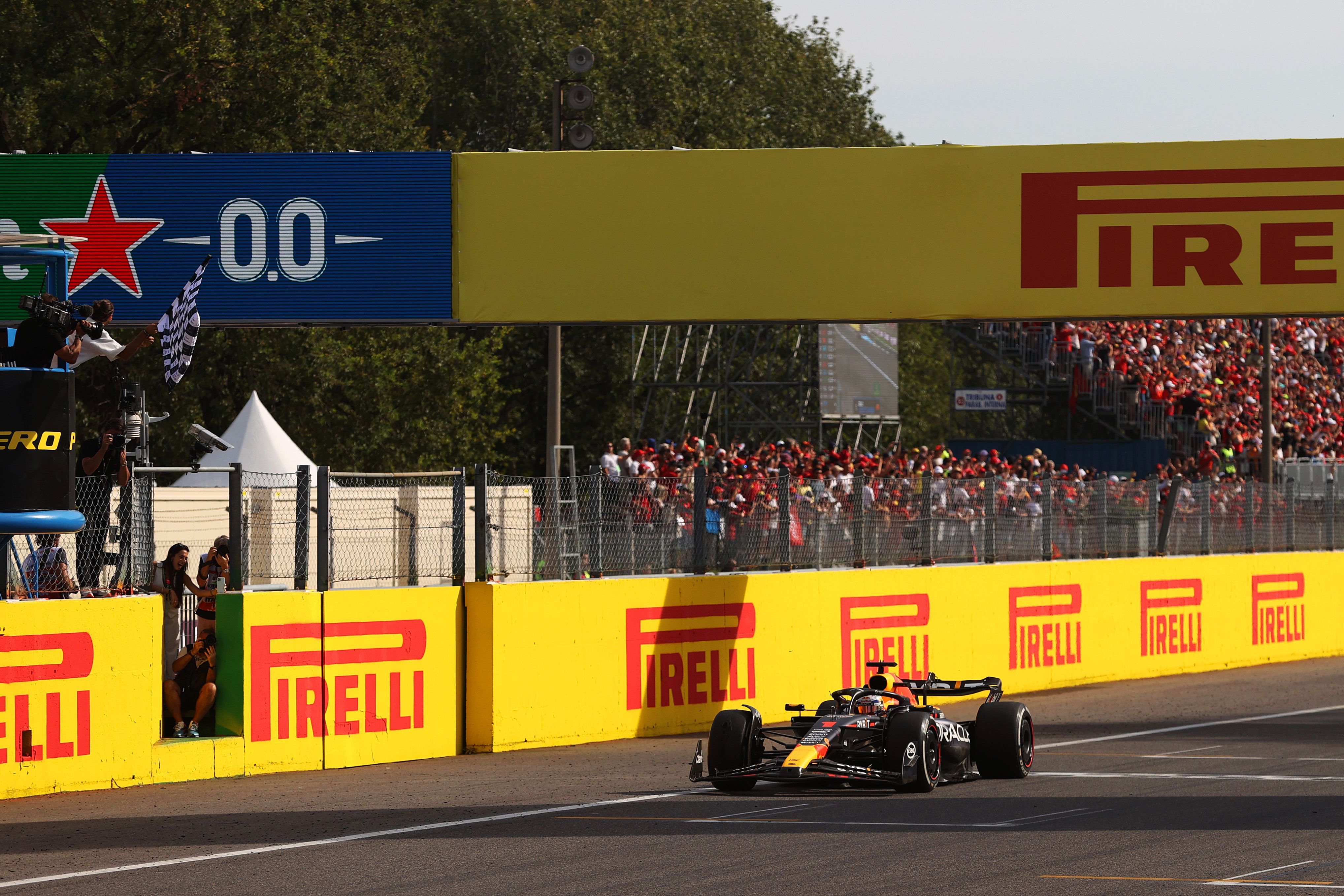 Gewinner and Verlierer beim Formel-1-Rennen in Monza Verstappen überflügelt Vettel