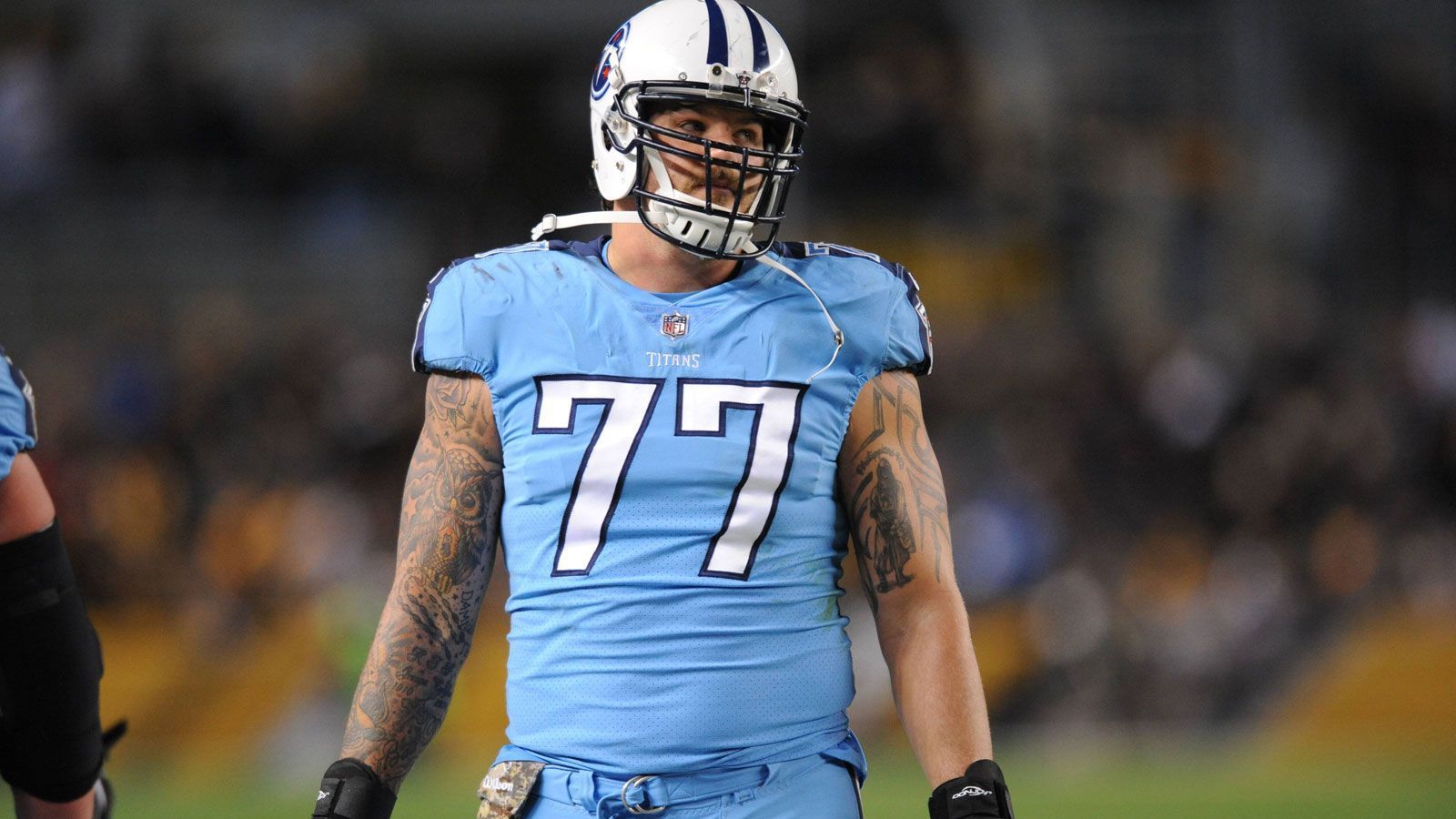 
                <strong>Taylor Lewan</strong><br>
                Der zweifache Pro Bowler Taylor Lewan wurde in der Offseason zum teuersten Offensive Tackle der Liga. Lewan verdient bei den Tennessee Titans 80 Millionen Dollar in fünf Jahren und bekommt 50 Millionen Dollar garantiert. 
              