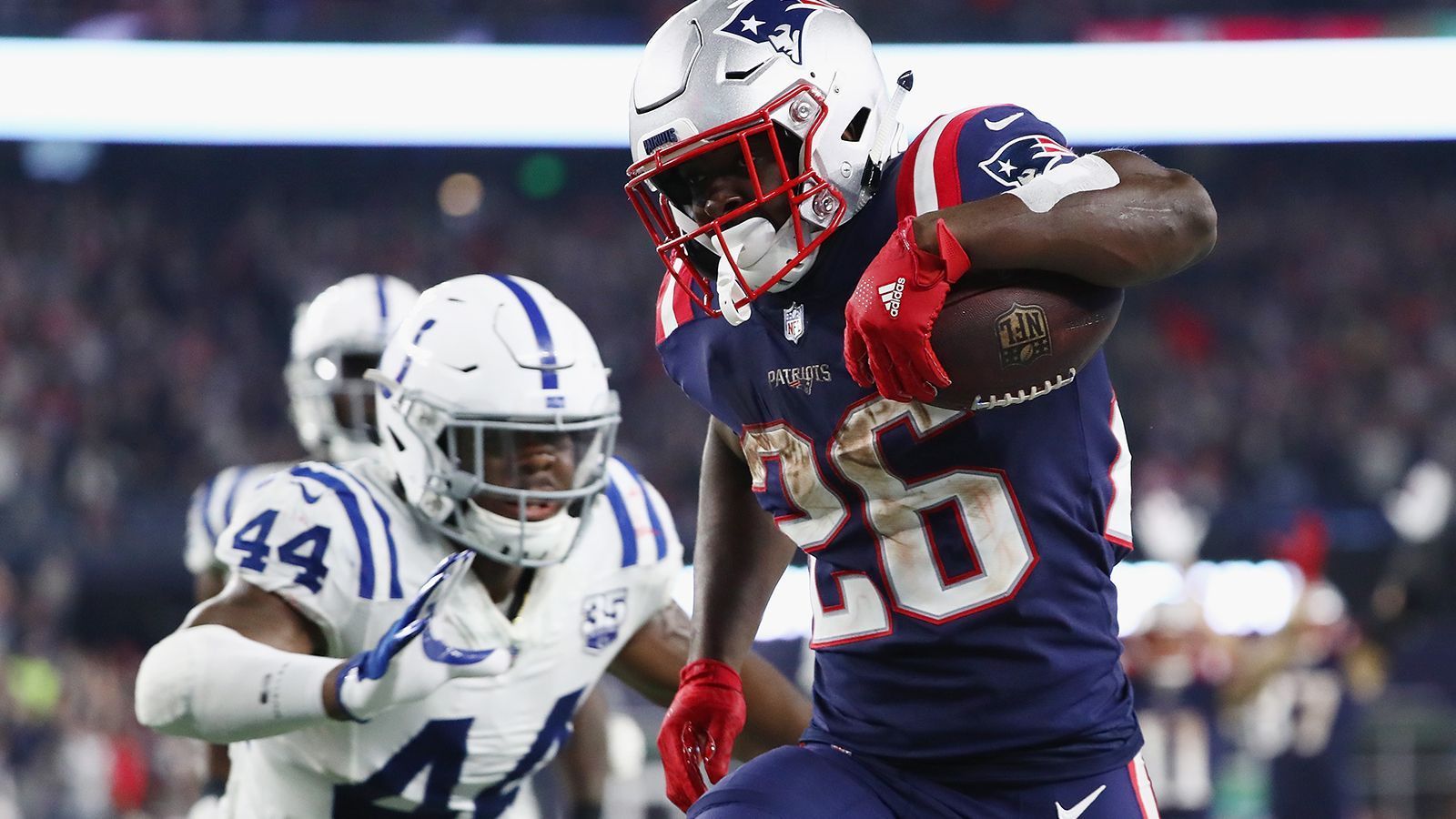 
                <strong>Sony Michel (31. Pick, New England Patriots) </strong><br>
                &#x2022; Running Back -<br>&#x2022; Fifth Year Option: Nicht gezogen <br>
              