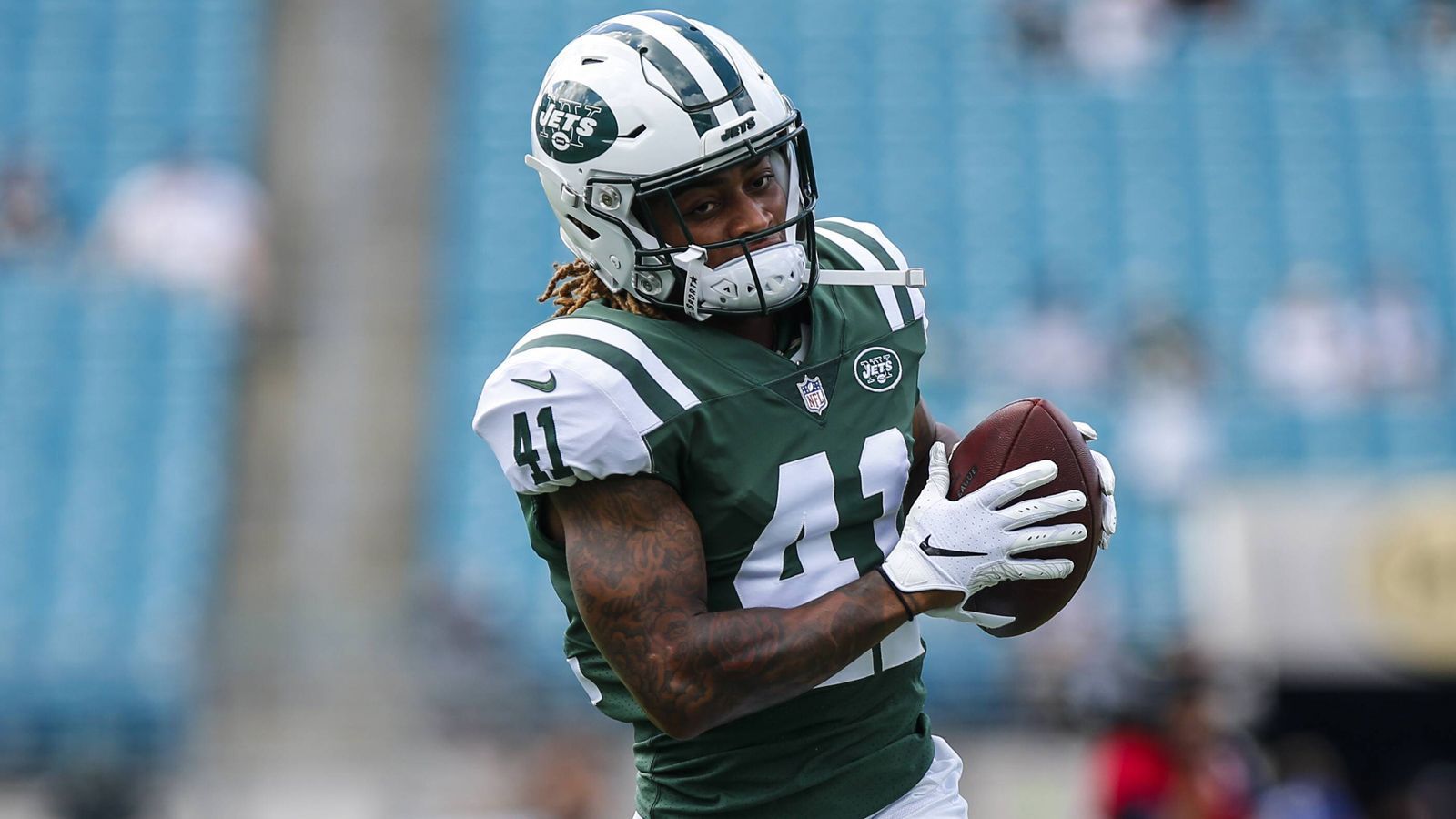 
                <strong>Platz 9: Buster Skrine (DB, N.Y. Jets, jetzt Chicago)</strong><br>
                Straf-Yards in der Saison 2018: 107Anzahl der Flaggen: 7Prozentualer Anteil an den Team-Strafen: 6,14
              