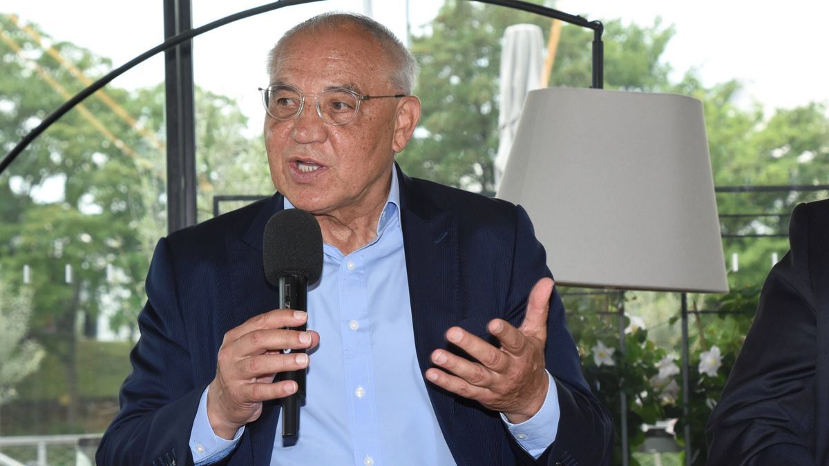 Felix Magath (Ehemaliger) Profifußballer,Manager-Trainer; Europameister mehrfacher Deutscher Meister Muenchen 05.06.2024 Restaurant Coubertin im Olympiapark Podiumsdiskussion-Ausschusses Sport EURO...