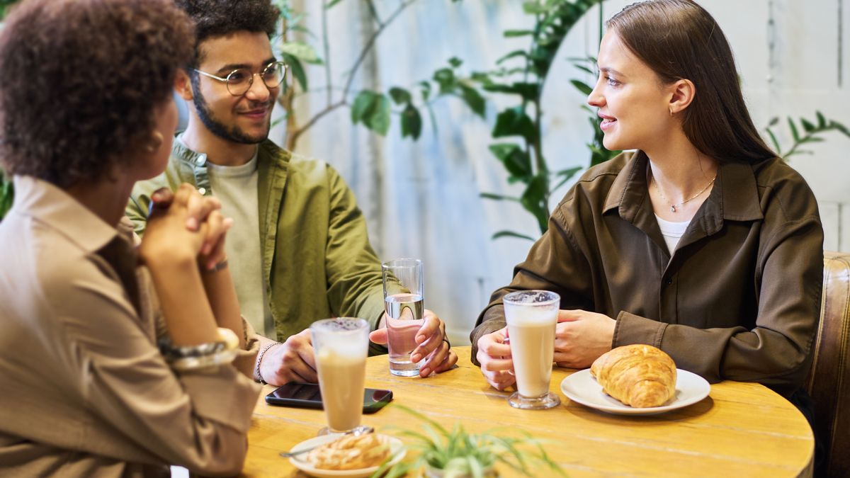 Beziehung zu dritt: Wenn die Freundschaft die Beziehung stört