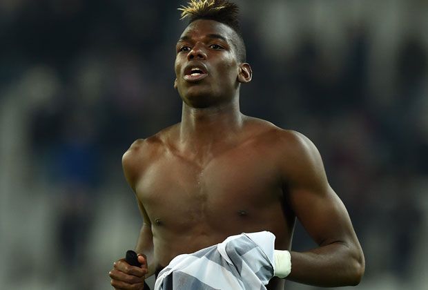 
                <strong>Paul Pogba</strong><br>
                Mit seinen 22 Jahren steht Paul Pogba noch am Anfang seiner Karriere. Der Mittelfeldstar hat fraglos die Klasse, es auch bei den Bayern zu schaffen. Seinen Vertrag hat er zwar bei Juve verlängert - wahrscheinlich aber mit Ausstiegsklausel. Wechsel-Wahrscheinlichkeit: 15 Prozent
              