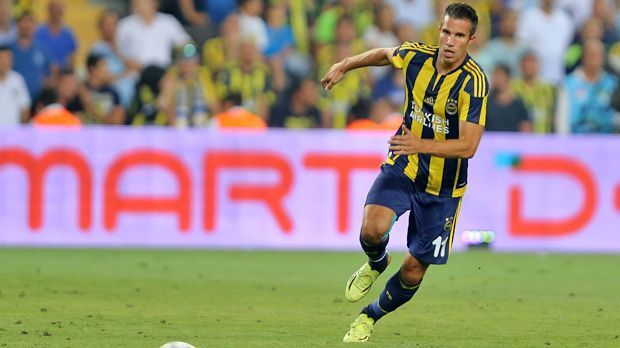 
                <strong>Robin van Persie</strong><br>
                Der Vize-Weltmeister Robin van Persie muss in der aktuellen Spielzeit ohne die Champions League auskommen. Nach seinem Wechsel zu Fenerbahce Istanbul startet der Ex-Stürmer von Manchester United in der Europa League. "Fener" schied in der Qualifikation gegen Donezk aus.
              