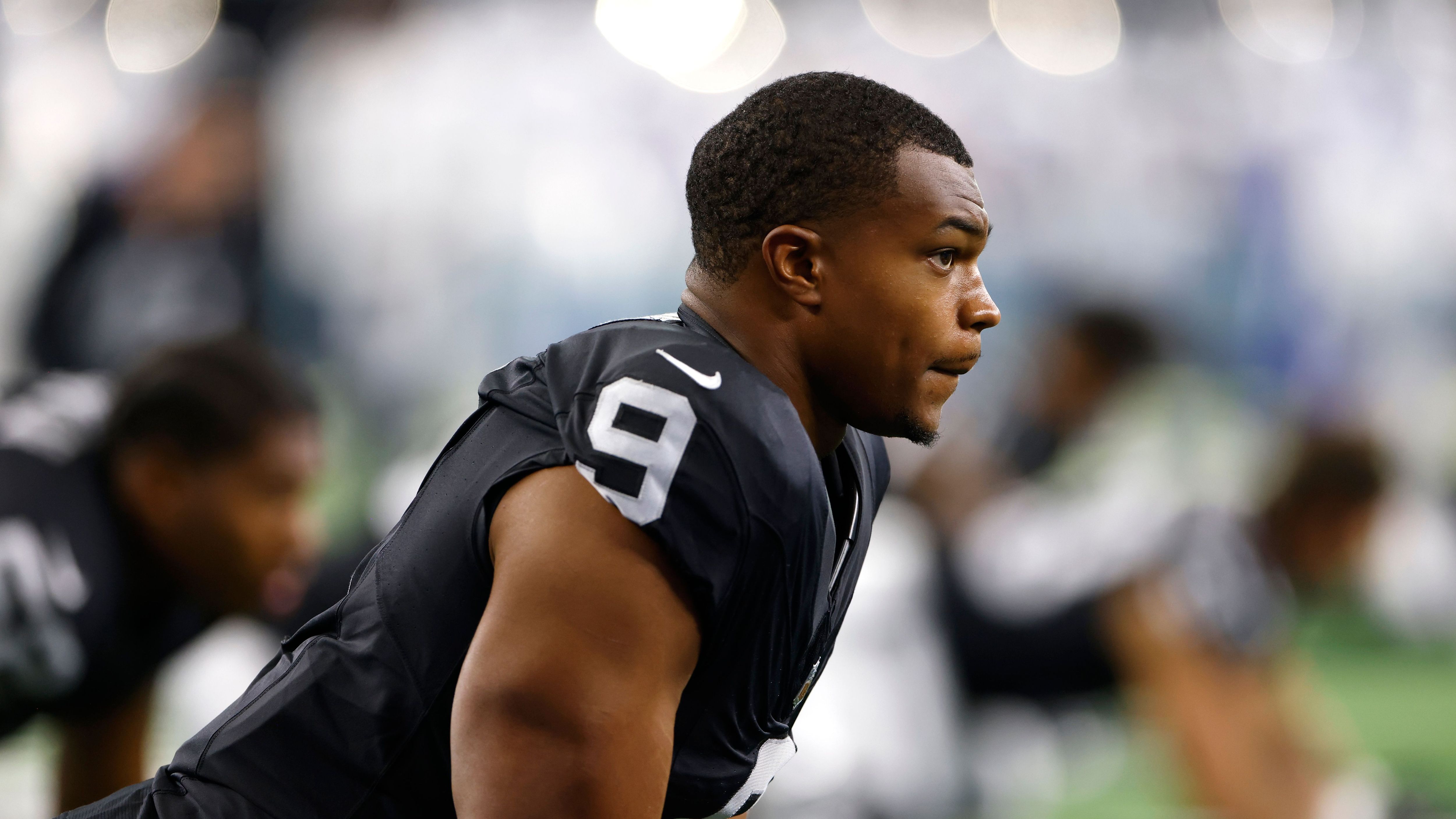 <strong>Las Vegas Raiders: Defensive End Tyree Wilson</strong><br>Die Las Vegas Raiders verbuchten in der vergangenen Saison 27 Sacks, nur die Falcons und die Bears schnitten noch schlechter ab. Mit dem 7. Pick im Draft verpflichteten die Raiders Defensive End Tyree Wilson. Wilson sammelte in seinen letzten beiden College-Spielzeiten bei Texas Tech insgesamt 27.5 Sacks und könnte sich zu einem dominanten Pass Rusher entwickeln.&nbsp;