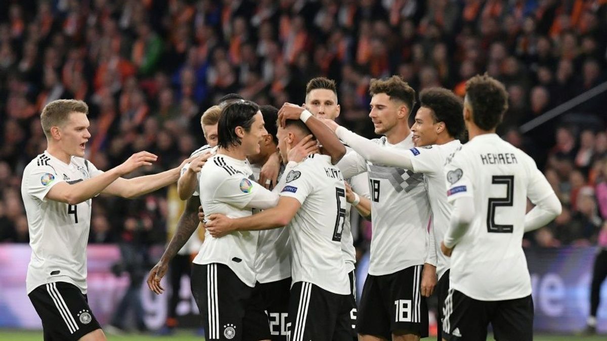 DFB-Team feiert einen knappen 3:2-Sieg