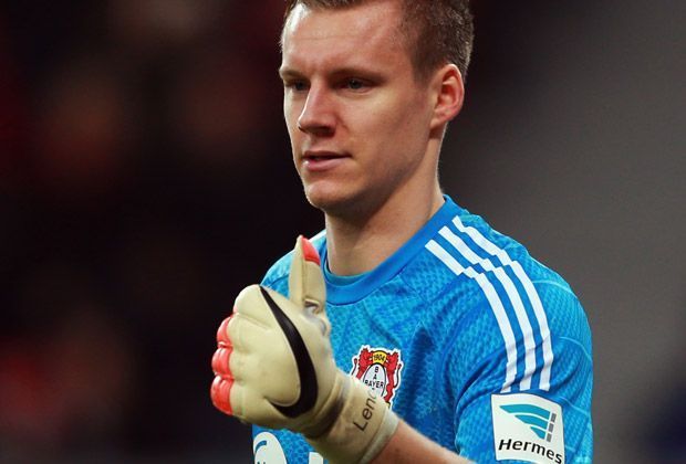 
                <strong>Bernd Leno (Bayer Leverkusen)</strong><br>
                34 Spiele, 37 Gegentore, 16 Mal zu Null! So lautet die Saison-Bilanz von Dauerbrenner Bernd Leno. Am Ende einer erfolgreichen Saison landete der Keeper mit Bayer Leverkusen auf dem vierten Platz.
              