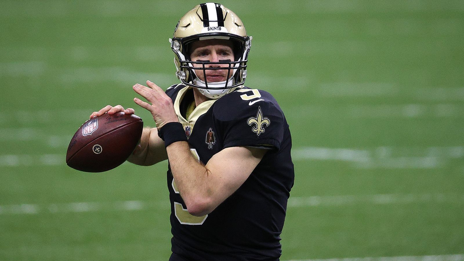 <strong>New Orleans Saints - Drew Brees</strong><br>Passing-Yards: 68.010<br>Passing-Touchdowns: 491<br>Jahre im Team: 15<br>Absolvierte Spiele: 228