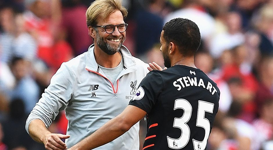 
                <strong>Kevin Stewart</strong><br>
                Drei Jahre lang war Kevin Stewart bloße Verschiebemasse und wurde von Team zu Team weiter verliehen. Doch unter Klopp bekommt der inzwischen 23-Jährige seine Chance: In der Premier League kam der defensive Mittelfeldmann schon auf vier Kurzeinsätze und spielte nun auch im FA Cup.
              