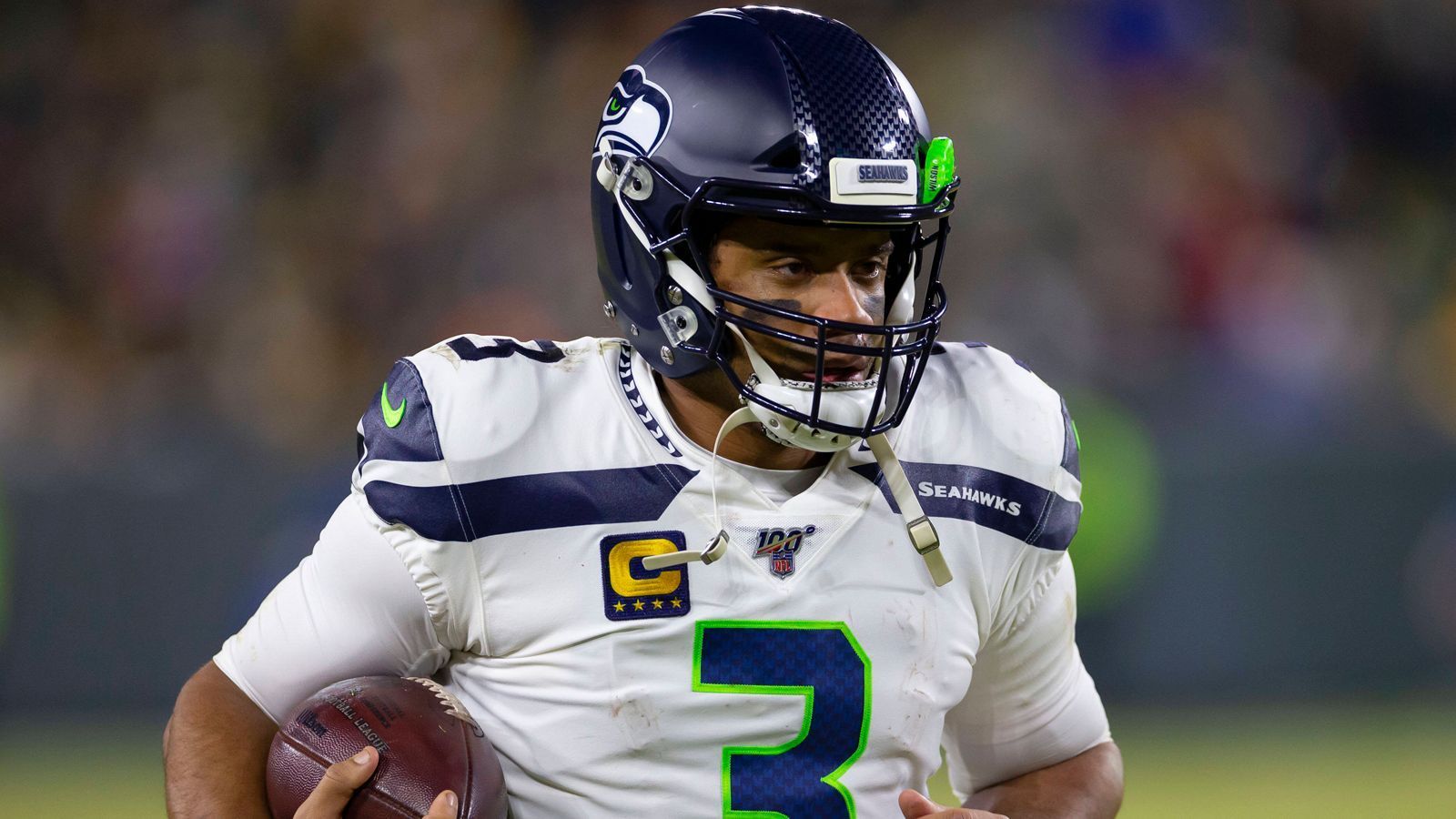 
                <strong>Russell Wilson (Seattle Seahawks)</strong><br>
                Via Twitter: "Die NBA & MLB machen es richtig. Spieler kommen zuerst. ALLE NFL-Spieler verdienen das Gleiche. Wir sollten nicht für die Zufriedenheit von heute in die nächsten zehn Jahre eilen. ICH STIMME FÜR NEIN."
              