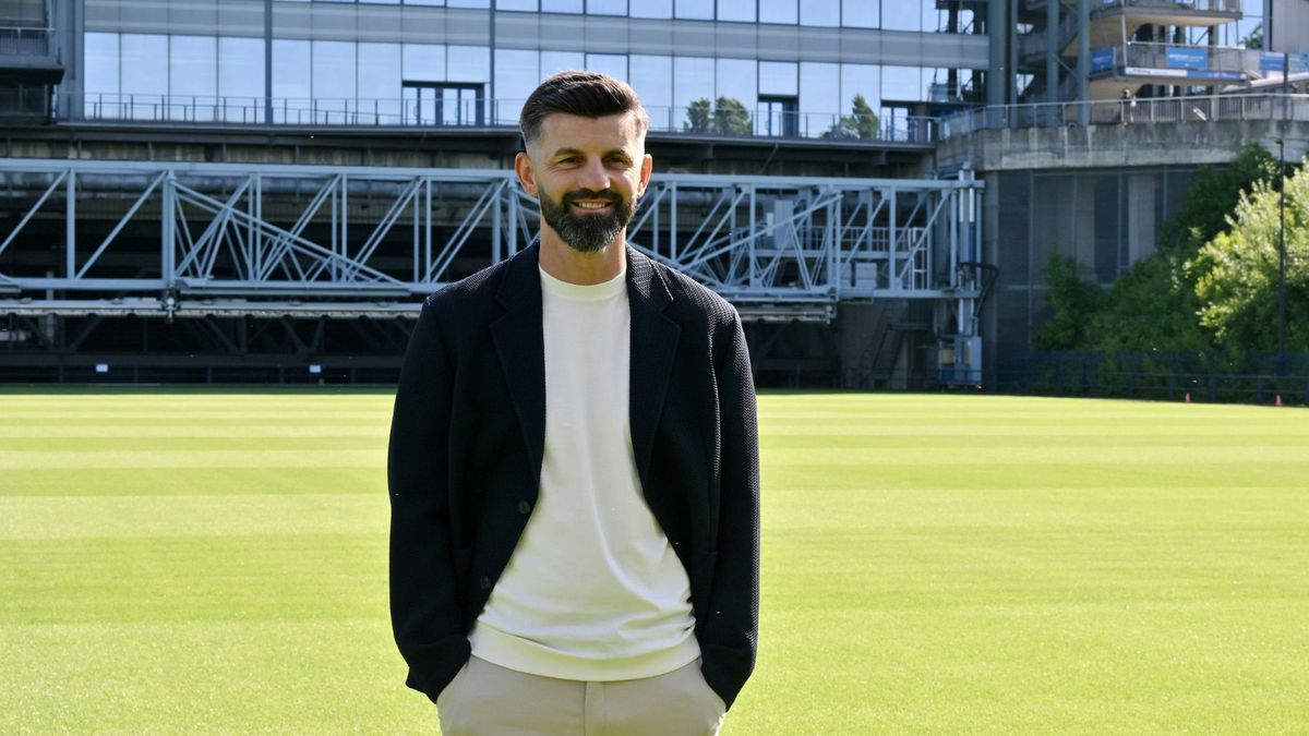 Miron Muslic geht in seine erste Saison mit S04