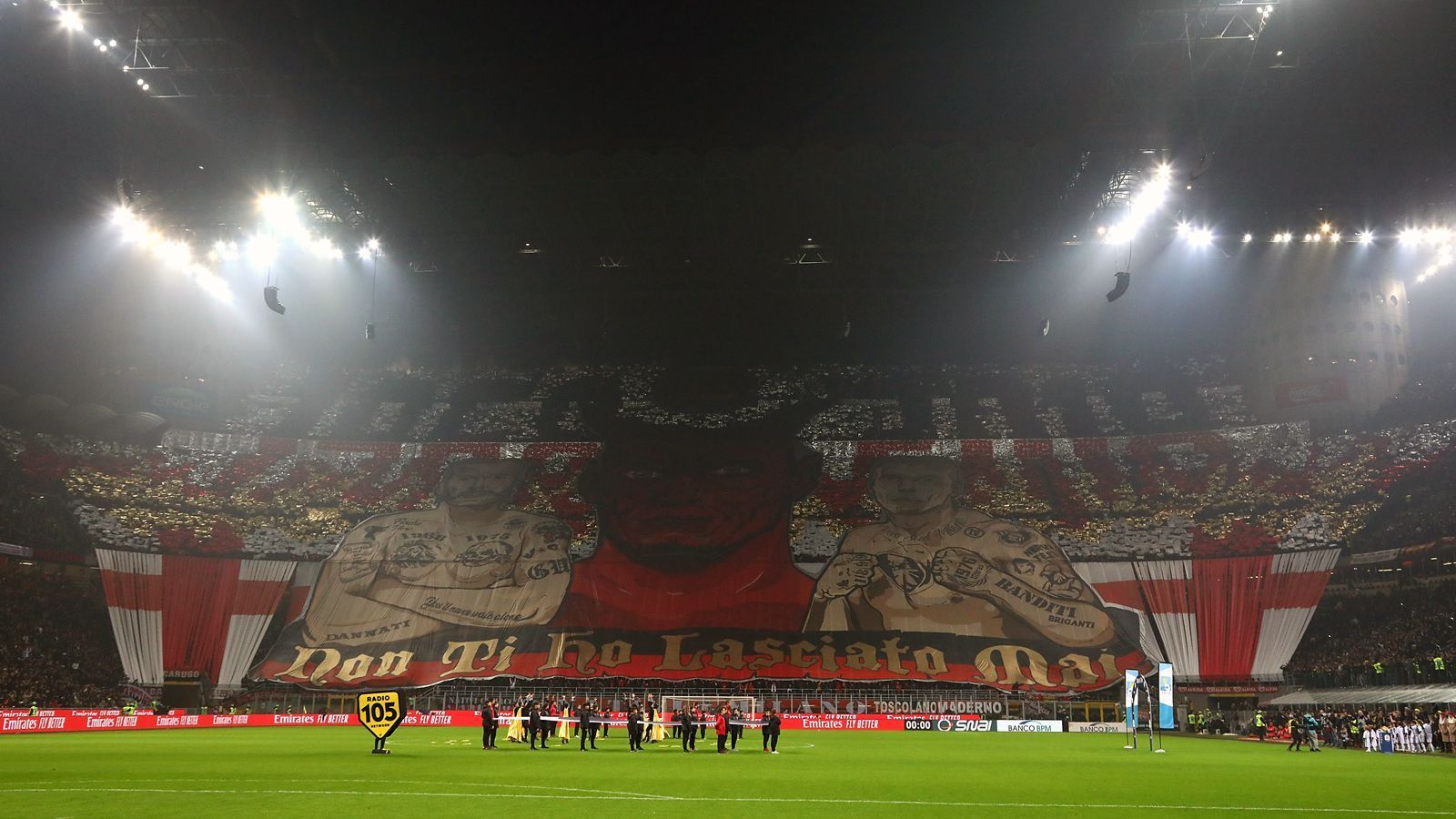 
                <strong>Platz 13 - AC Mailand</strong><br>
                Zuschauerschnitt: 54.651Stadion: Giuseppe Meazza (80.018 Plätze)Liga: Serie ALand: Italien
              