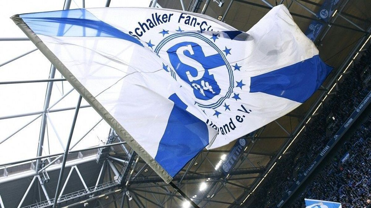 Härtefallantrag: Schalke entschuldigt sich bei Fans