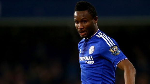 
                <strong>John Obi Mikel (FC Chelsea)</strong><br>
                John Obi Mikel (FC Chelsea): Da der Nigerianer wegen seiner Olympia-Teilnahme die Vorbereitung verpasste, spielt der Mittelfeldspieler - anders als unter Conte-Vorgänger Guus Hiddink - gar keine Rolle. Für Mikel ist aber spätestens 2017 sowieso Schluss bei Chelsea. "Ich mache mir keine Sorgen um die Zukunft, aber ich habe nur noch ein Jahr Vertrag. Diese Saison wird meine letzte für den Klub sein, da mein Kontrakt ausläuft", sagte der 29-Jährige zuletzt bei "Goal.com".
              