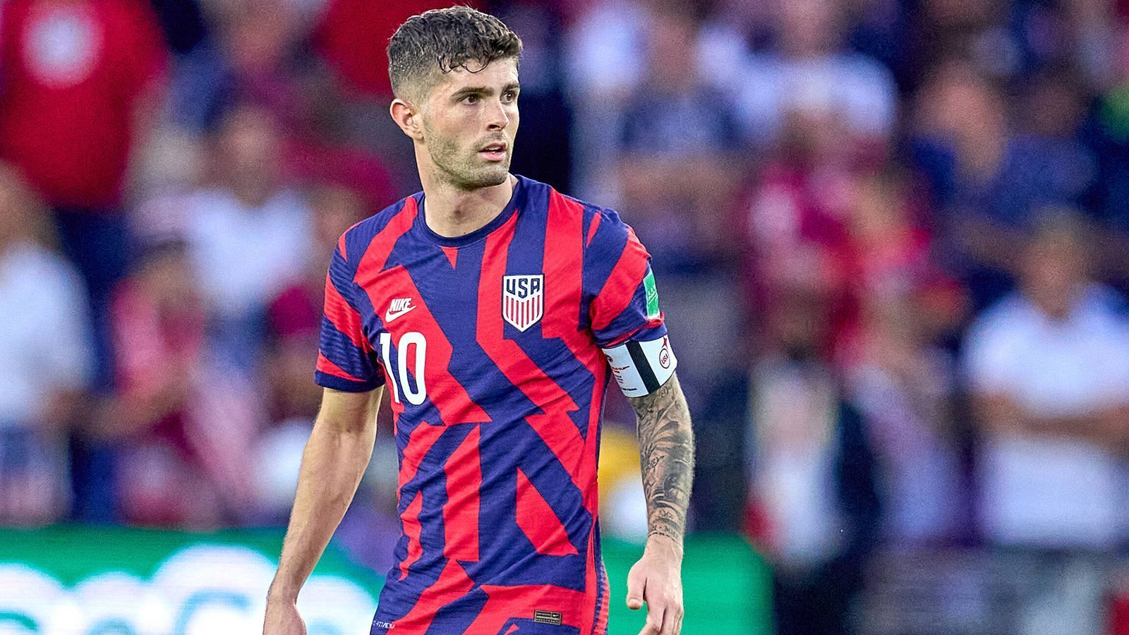 
                <strong>USA: Christian Pulisic - Gruppe B</strong><br>
                &#x2022; Aktueller Verein: FC Chelsea<br>&#x2022; Länderspiele: 52<br>&#x2022; Vorgänger bei der WM 2018: keine WM-Teilnahme<br>
              