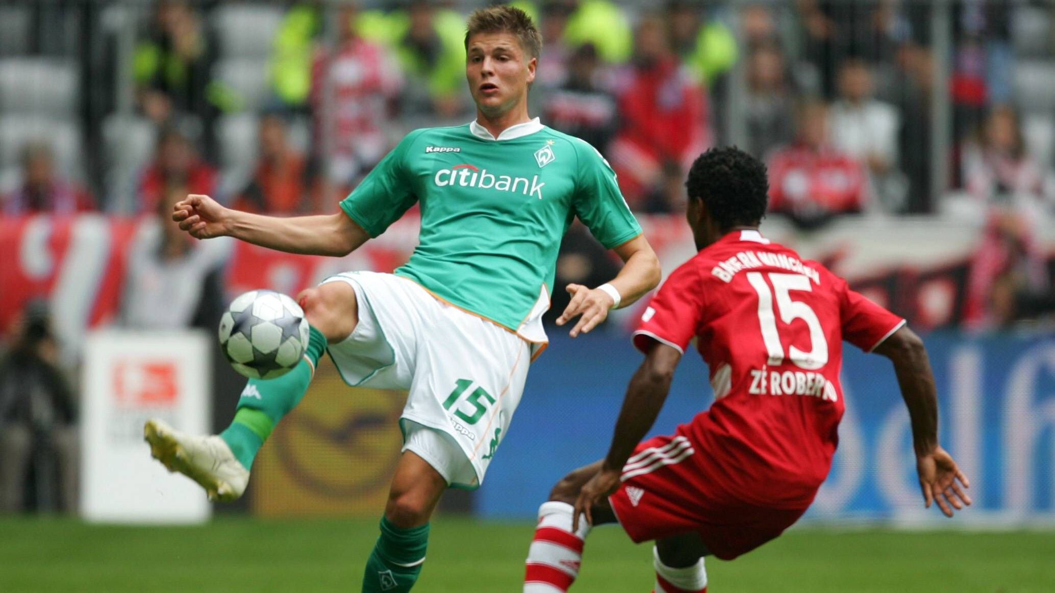 <strong>Werder Bremen: Abwehr<br></strong><strong>Sebastian Prödl</strong> hatte auf der rechten Defensivseite zwar durchaus seine Probleme, kam aber mit einem blauen Auge davon.