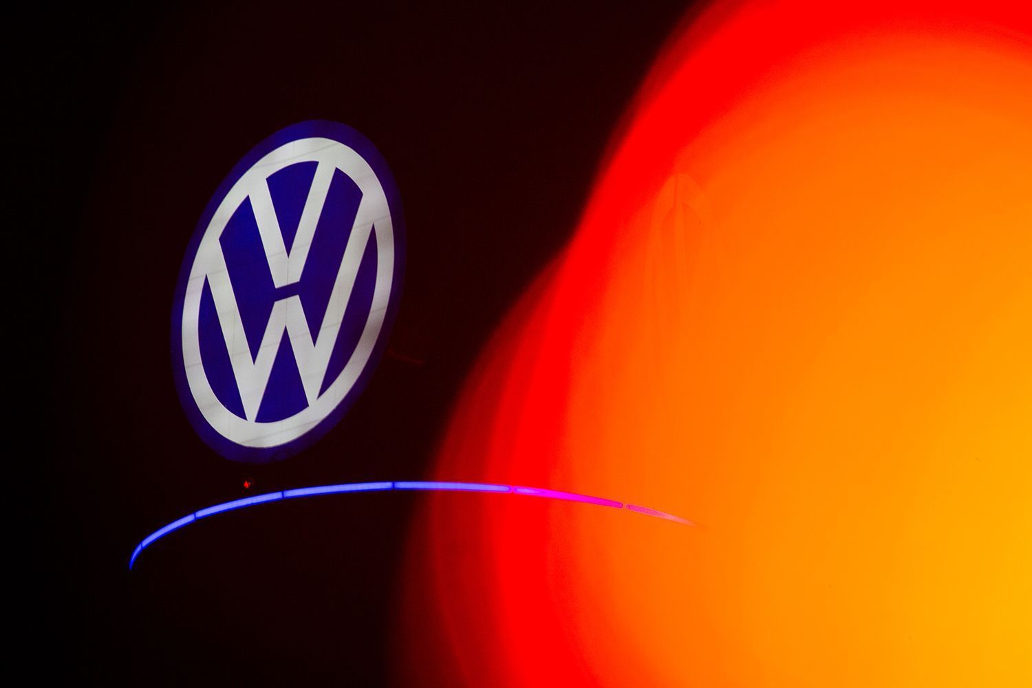 Volkswagen Zahlt Umstrittene Vorstands Boni Aus