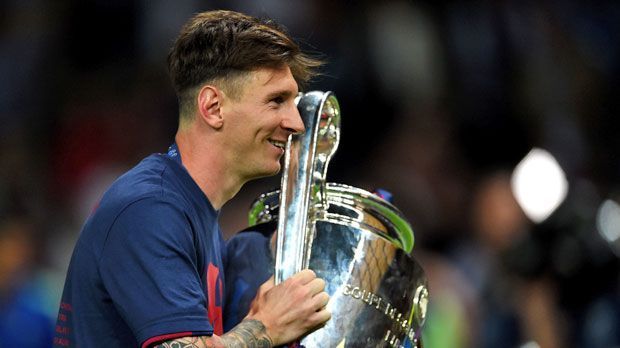
                <strong>Messi und der Henkelpott</strong><br>
                In elf Jahren war Messi viermal mit dem FC Barcelona in der Königsklasse erfolgreich. 2006, 2009, 2011 und 2015 ging der Henkelpott an die Katalanen. An diesen Erfolgen trägt der Star großen Anteil.
              