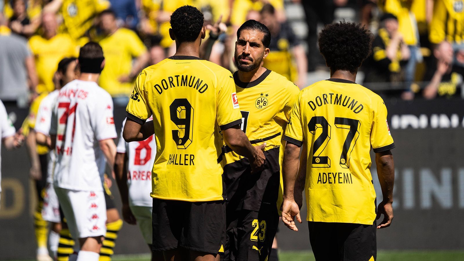 
                <strong>Enttäuschung pur! Das sind die Noten für die BVB-Spieler </strong><br>
                Borussia Dortmund hat den Titel tatsächlich noch verspielt. Ein Sieg gegen Mainz 05 hätte gereicht, stattdessen kam der BVB nur zu einem 2:2 und der FC Bayern München siegte parallel mit 2:1 in Köln. ran hat die BVB-Stars benotet.
              