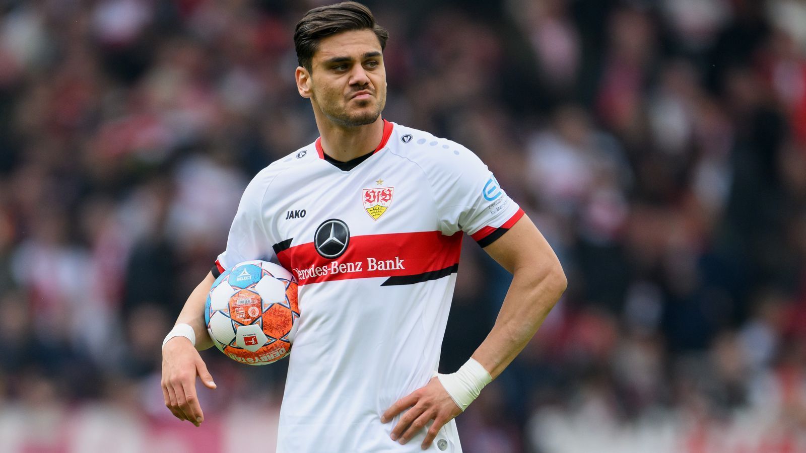 
                <strong>Platz 1 - VfB Stuttgart</strong><br>
                &#x2022; <strong>Coronafälle</strong>: 26<br>&#x2022; <strong>Kadergröße</strong>: 32<br>&#x2022; <strong>Prozentualer Anteil</strong>: 81,3 Prozent<br>
              